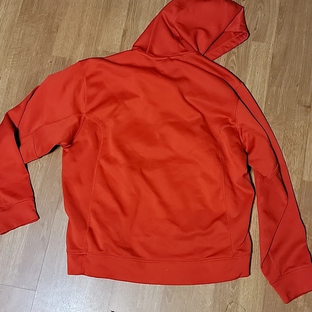Nike Therma Fit Red Hoodie Size M - Picture 4 of 4